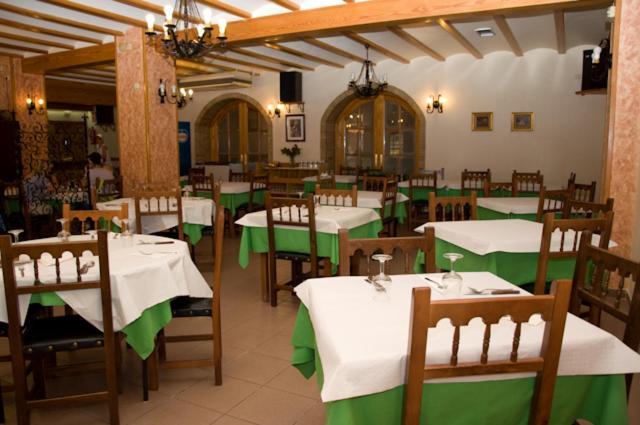 阿尔瓦雷兹酒店 Tuéjar 外观 照片